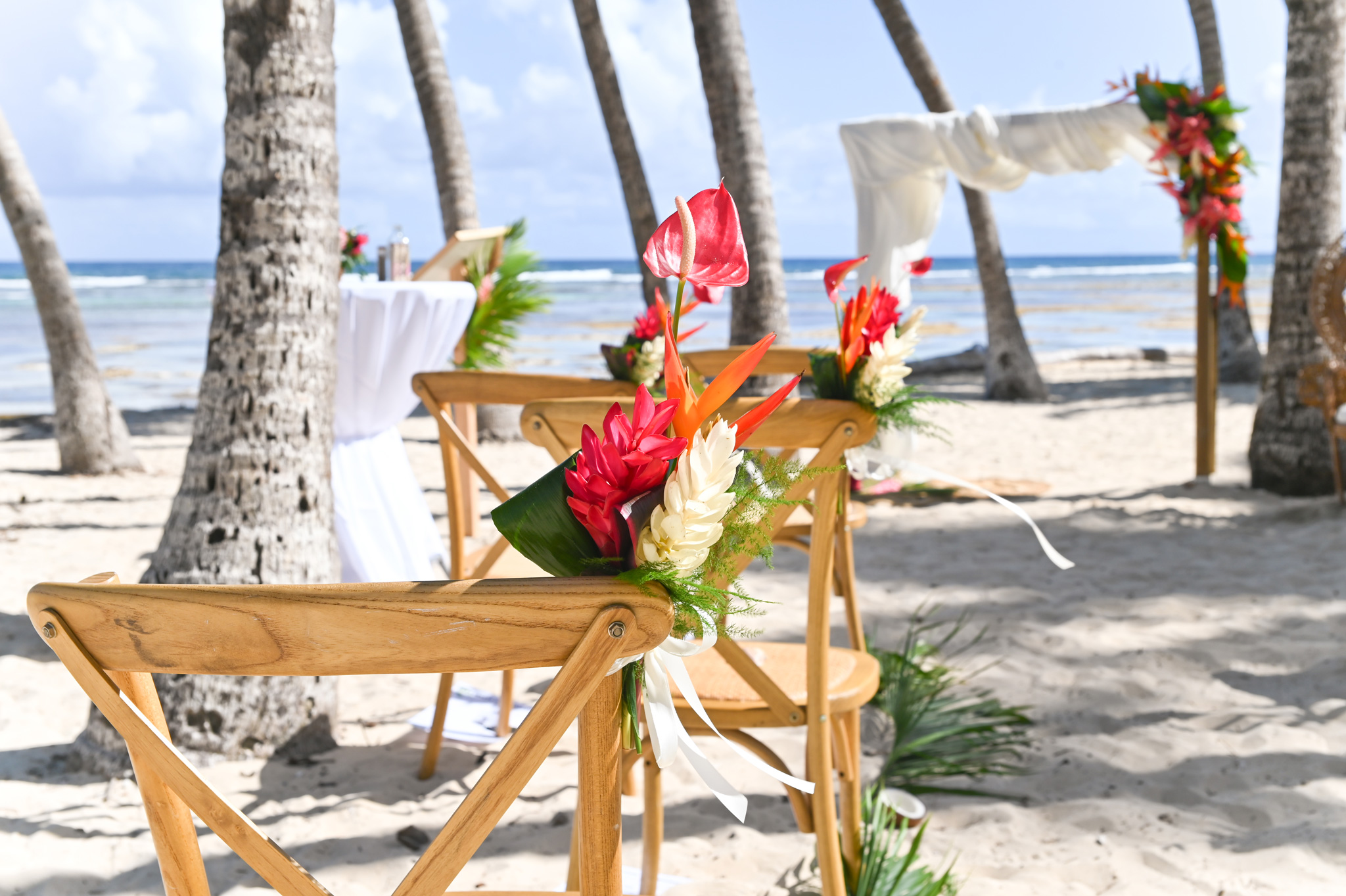 décoration écologique et durable pour un mariage en bord de mer en guadeloupe par youna déco